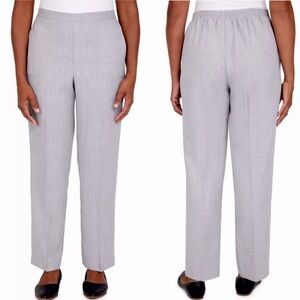 Alfred Dunner Soft Spoken, Proportioned Short Pants, Women’s, Gray, Size 10‎